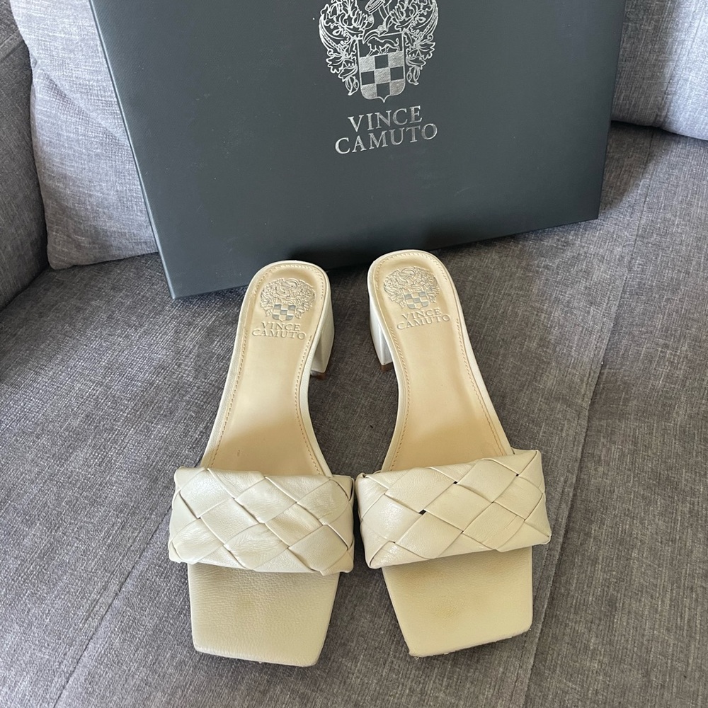 Vince Camuto Beige Ivory  Woven Heeled Sandals size 8.5 - Picture 6 of 8